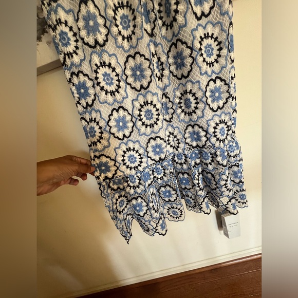 S O L D.   ML MONIQUE LHUILLIER
Multi Colored Lace Cocktail Dress 10 - Picture 11 of 11